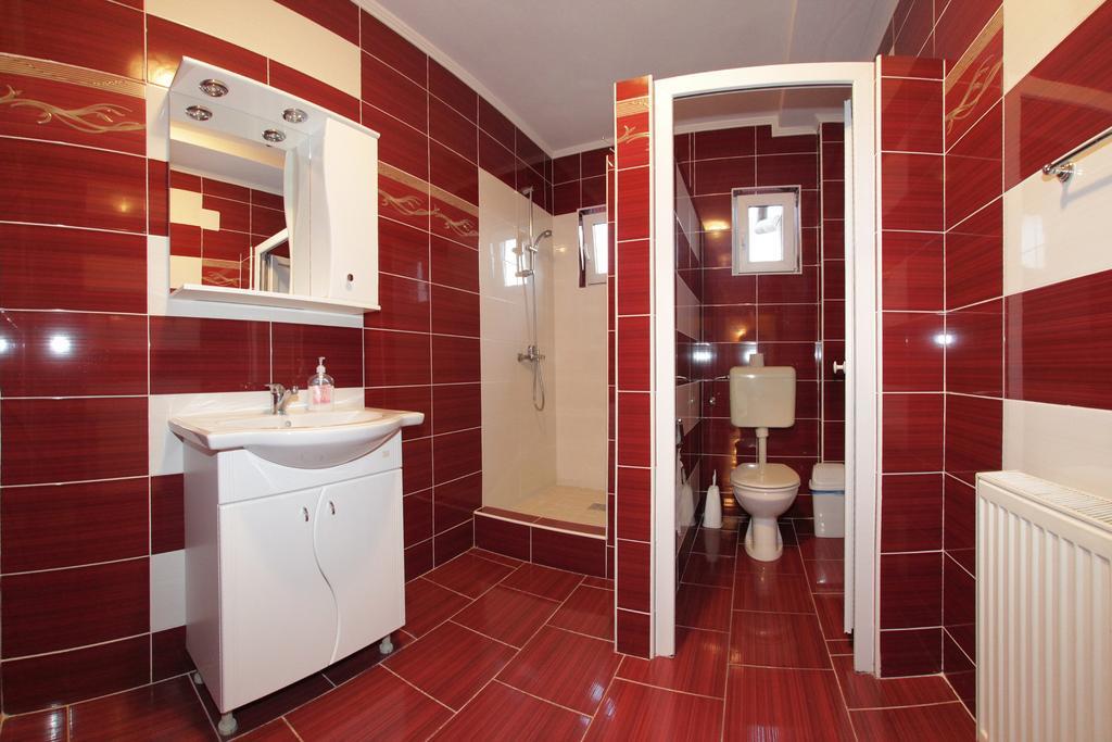 Hotel Tranzit Odorheiu Secuiesc Habitación foto